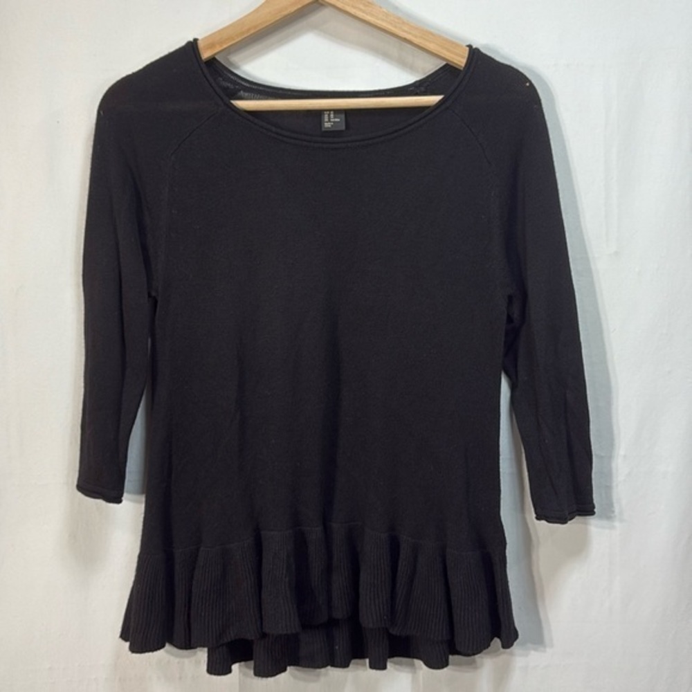 π« H&M black scoop neck, black knit sweater with peplum 3/4 sleeves: - Picture 1 of 6